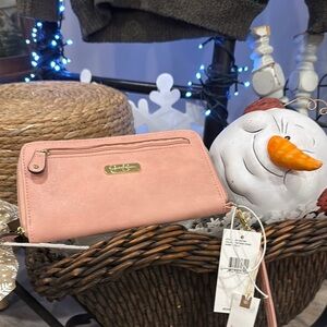 Jessica Simpson Pink Wallet/ wristlet brand new with tags. Smoke free home.